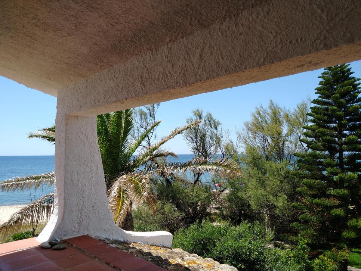 In Front Of The Beach - La Terrazza Sul Mare Flumini di Quartu Dış mekan fotoğraf